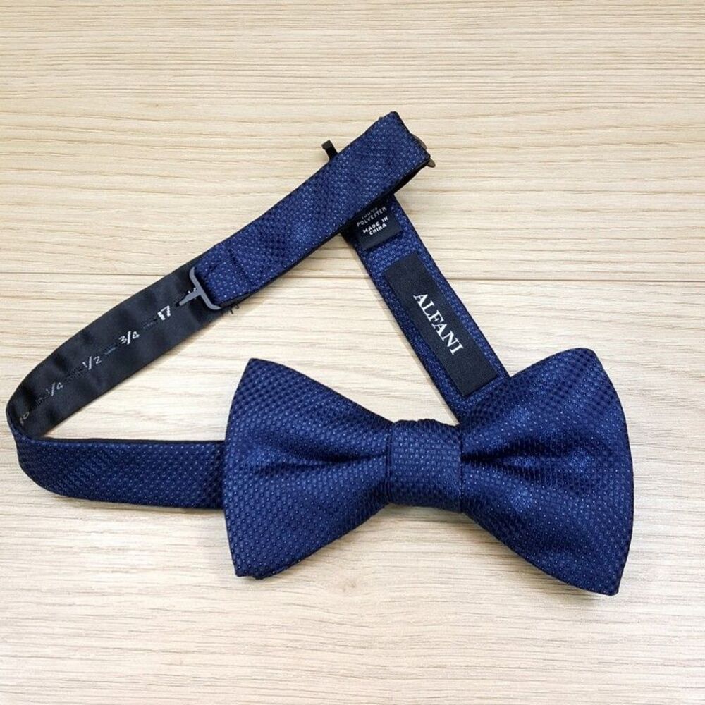 ALFANI Bow Tie Solid Blue Textured Pre-Tied Bowtie